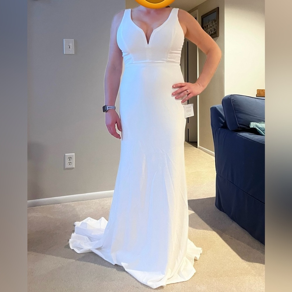 Long Lasting Love V-Neck Mermaid Dress